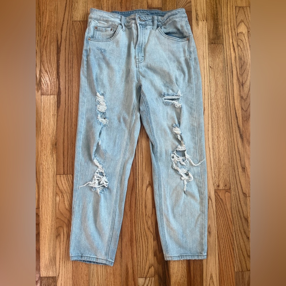 Wild Fable Light Blue Distressed Boyfriend Jeans Size 8